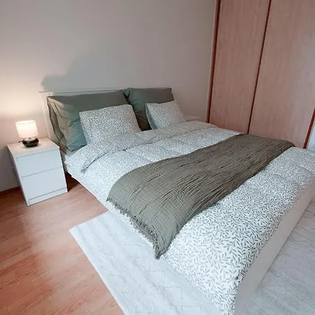 U Metra, 4 Hoste, Parking Free, Blizko O2 Arena 아파트 프라하