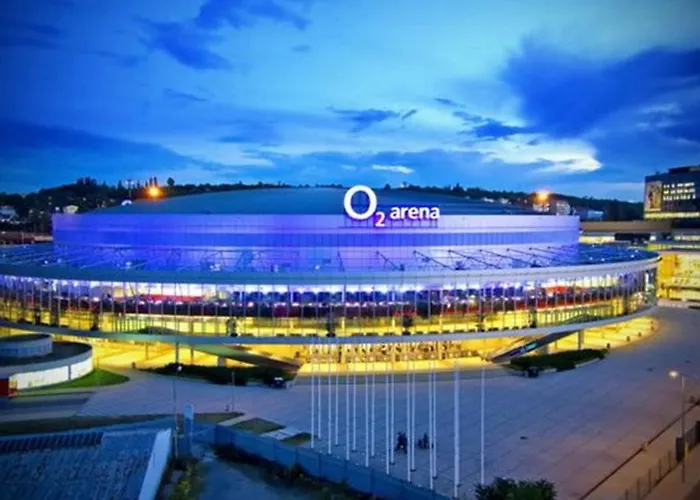 U Metra, 4 Hoste, Parking Free, Blizko O2 Arena
