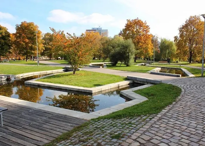 Apartment U Metra, 4 Hoste, Parking Free, Blizko O2 Arena Prag